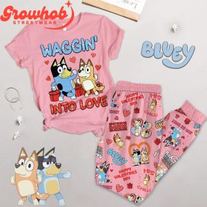 Bluey Waggin’ Into Love Fleece Pajamas Set